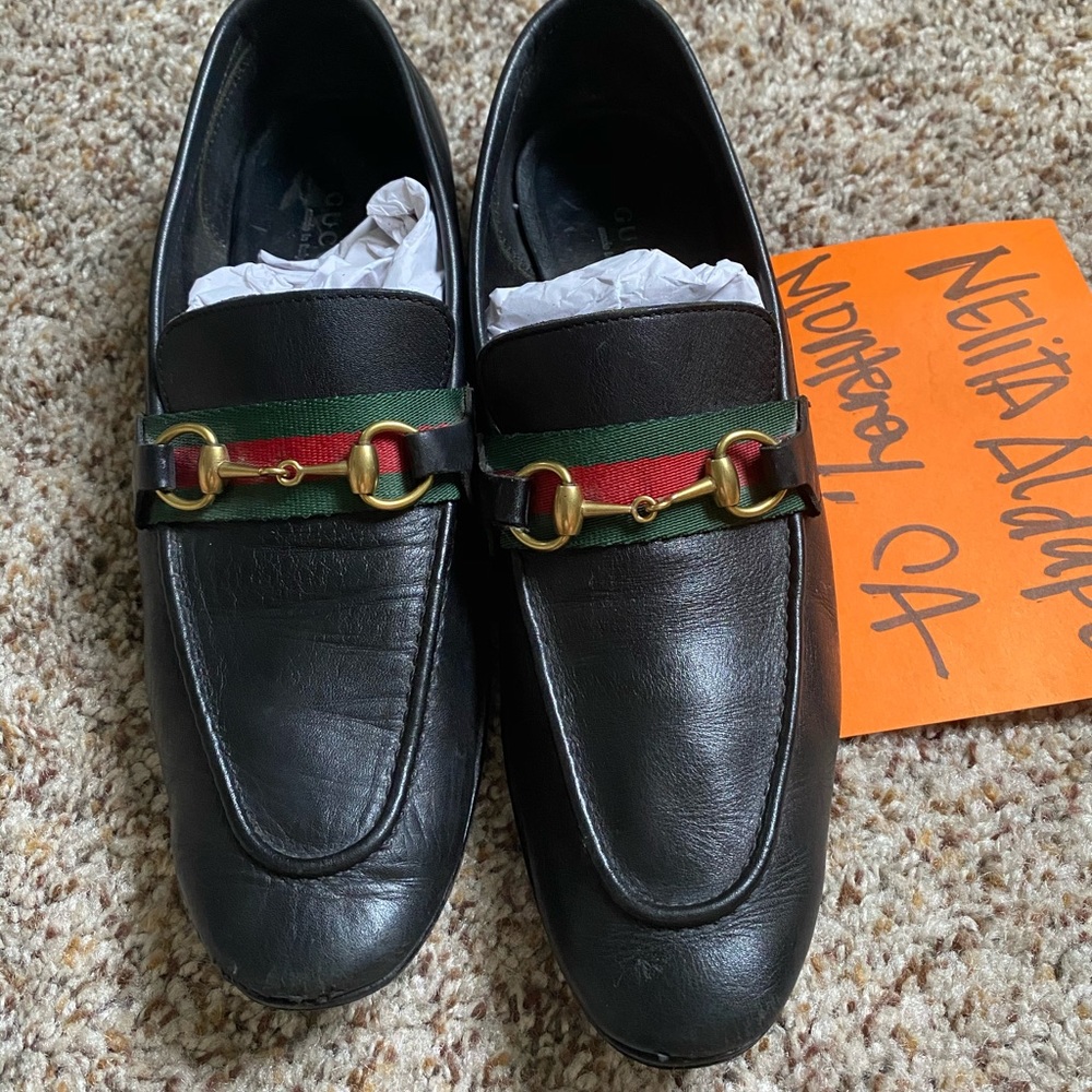 Vintage women’s Gucci Black loafer size 7